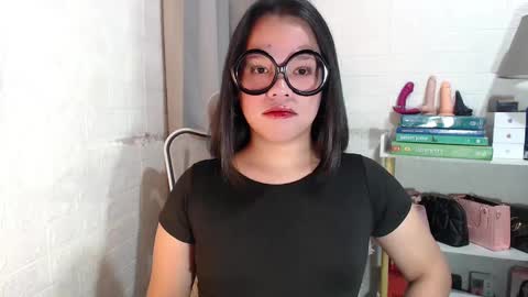 Joana online show from January 4, 10:45 pm