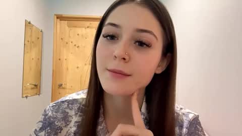 Adel online show from January 8, 7:16 pm