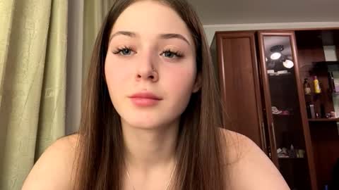 Adel online show from February 24, 5:11 pm