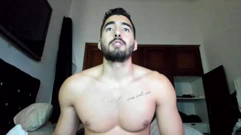 JOAO BATISTA online show from November 4, 1:05 am