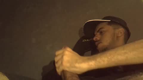 Snapshot of joaoxx_ chatting on November 10, 1:37 am Joo online show from November 10, 1:37 am