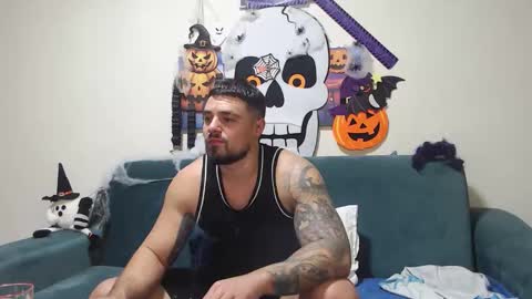 Snapshot of jodogs chatting on November 12, 6:30 pm Tiberius online show from November 12, 6:30 pm