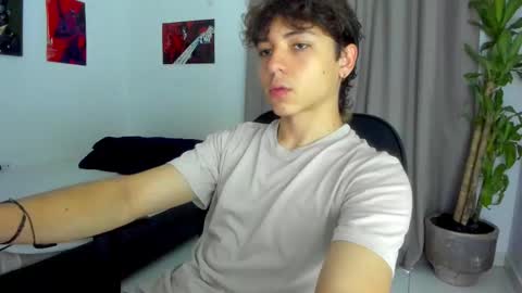 Snapshot of joe23___ chatting on January 12, 11:48 am Joe online show from January 12, 11:48 am