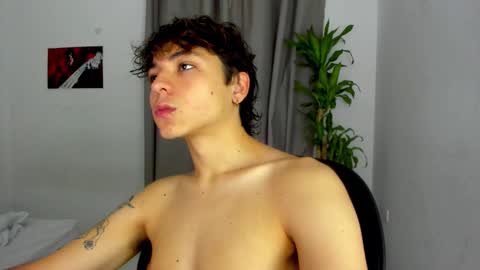 Snapshot of joe23___ chatting on January 16, 9:35 am Joe online show from January 16, 9:35 am