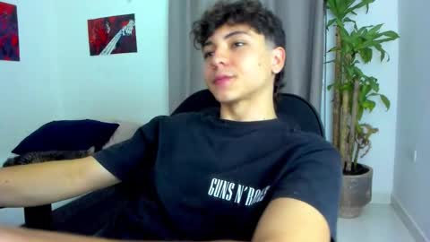 Snapshot of joe23___ chatting on February 26, 6:23 am Joe online show from February 26, 6:23 am