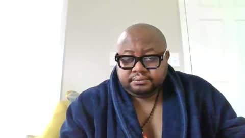 Snapshot of joe25123 chatting on December 27, 8:18 pm joe25123 online show from December 27, 8:18 pm