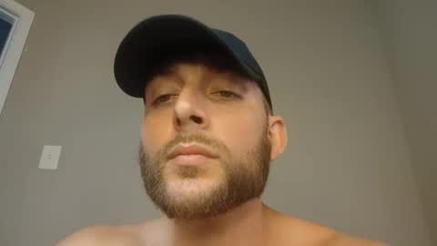 Snapshot of joe883555 chatting on October 16, 6:42 pm joe883555 online show from October 16, 6:42 pm