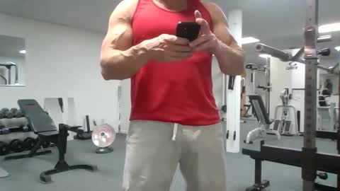 joe_smith5679 online show from December 15, 9:08 pm