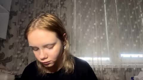 Aurora online show from February 16, 8:10 am