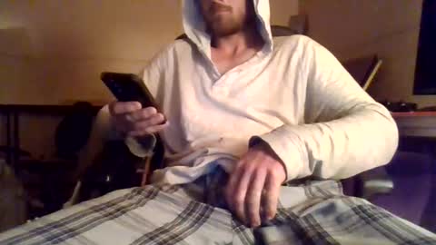 Snapshot of joeblow2481 chatting on June 17, 5:32 am joeblow2481 online show from June 17, 5:32 am