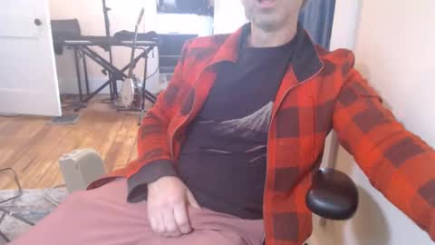 joebo7575 online show from December 13, 9:20 pm