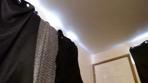 joeflaco85 online show from April 3, 4:49 pm