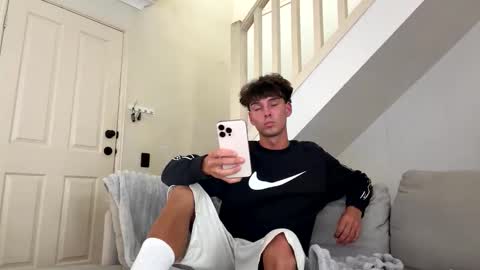 Snapshot of joel28665 chatting on November 19, 6:46 am JOEL online show from November 19, 6:46 am