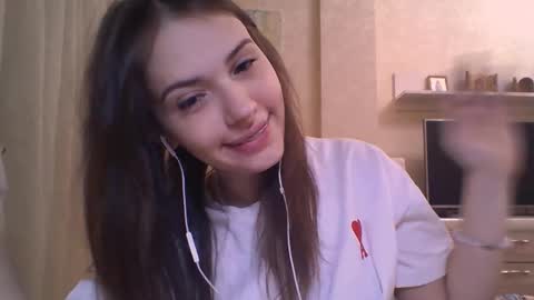 Jennifer online show from November 23, 5:02 pm