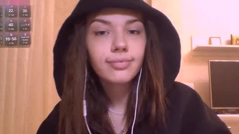 Jennifer online show from January 11, 6:13 pm