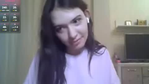 Jennifer online show from June 10, 8:41 pm
