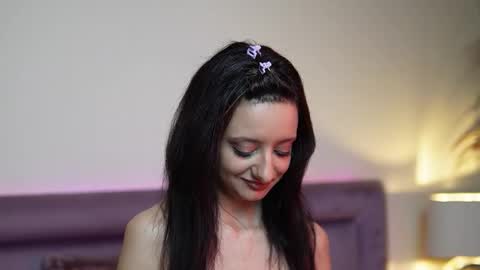 Snapshot of joelleapril chatting on November 26, 9:49 pm Joelle online show from November 26, 9:49 pm