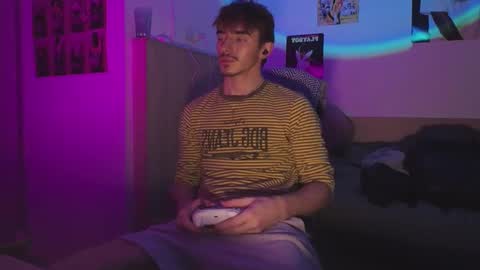 JoeOsulli online show from November 15, 11:10 pm