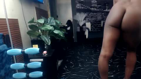 joeyjoy11125648 online show from April 13, 1:22 am