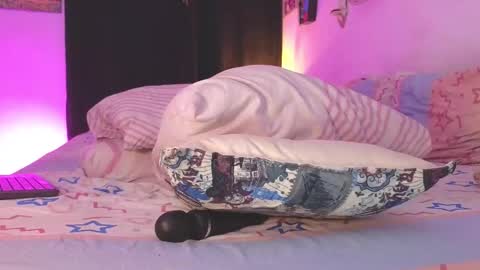 Snapshot of johabennet_ chatting on January 8, 12:57 am . Johanna Bennet Model Indepenent . online show from January 8, 12:57 am