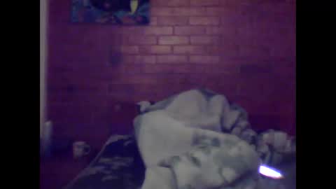 Snapshot of johan70nsexy chatting on October 18, 1:45 pm johan70nsexy online show from October 18, 1:45 pm