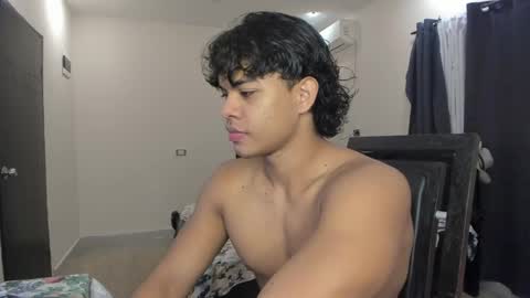 Snapshot of johan_beley_7k chatting on February 26, 12:58 pm Johan Beley online show from February 26, 12:58 pm