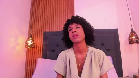 Johan  online show from June 6, 11:37 am