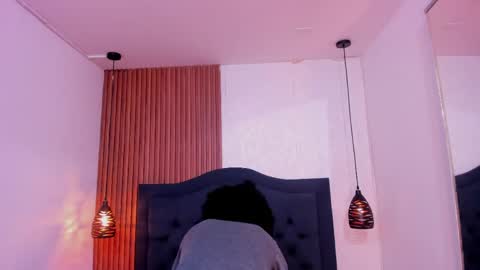 Johan  online show from June 8, 11:32 am