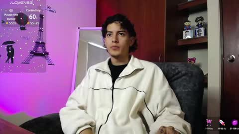 Snapshot of johan_parker222 chatting on February 15, 12:54 pm johan_parker222 online show from February 15, 12:54 pm