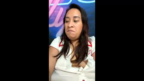 Snapshot of johanna974xxx chatting on June 5, 7:08 pm johanna974xxx online show from June 5, 7:08 pm