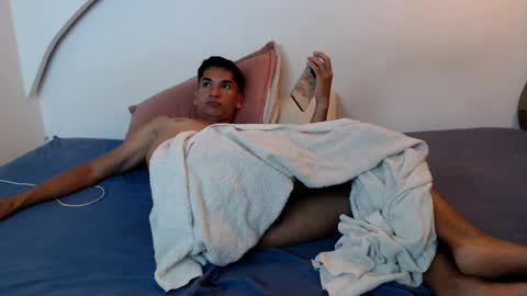 johanoro333 online show from March 30, 10:22 pm