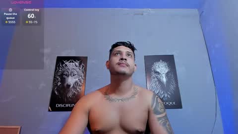 Snapshot of johansmith__ chatting on April 14, 1:55 am Johan Smith online show from April 14, 1:55 am