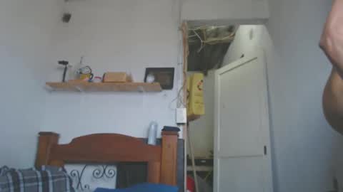 johantorres19 online show from January 16, 5:33 pm