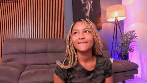 J O H A online show from February 1, 3:10 pm