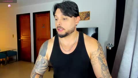 Snapshot of johatsu chatting on March 7, 10:10 pm King - online show from March 7, 10:10 pm