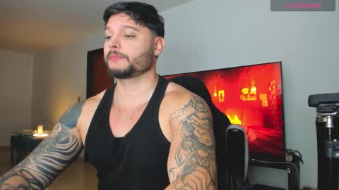 Snapshot of johatsu chatting on October 13, 4:12 am King - online show from October 13, 4:12 am