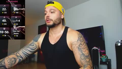 Snapshot of johatsu chatting on October 31, 12:00 am King - online show from October 31, 12:00 am