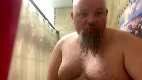 Snapshot of john40a chatting on December 21, 5:25 am John online show from December 21, 5:25 am