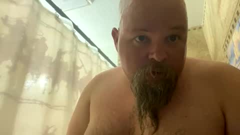 Snapshot of john40a chatting on September 10, 2:44 am John online show from September 10, 2:44 am