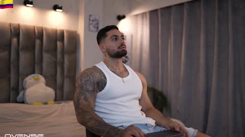 john online show from November 2, 12:40 pm