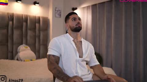 john online show from November 15, 1:18 pm