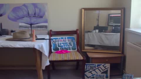 Snapshot of john_little_one chatting on June 10, 3:00 pm JOHN online show from June 10, 3:00 pm
