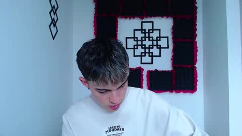 John Vichenso online show from January 9, 10:11 pm