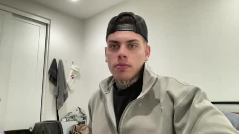 Snapshot of johnafterdark chatting on January 2, 6:23 pm JAXX online show from January 2, 6:23 pm