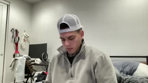 Snapshot of johnafterdark chatting on January 16, 5:32 am JAXX online show from January 16, 5:32 am