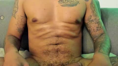 John carrie    Independent  Help me reach my goal 100 likes and 10000 followers  online show from January 9, 2:11 am