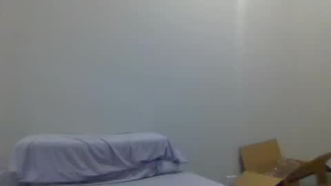 Snapshot of johnjones585121 chatting on February 12, 11:51 pm johnjones585121 online show from February 12, 11:51 pm