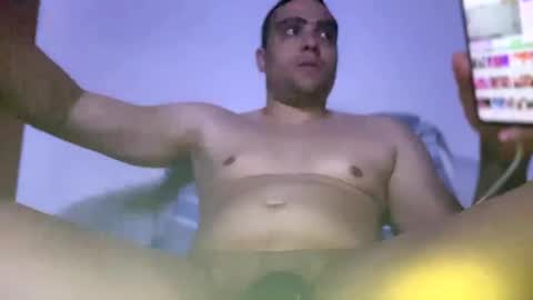 Snapshot of johnjow10 chatting on February 5, 10:41 am JOHN online show from February 5, 10:41 am