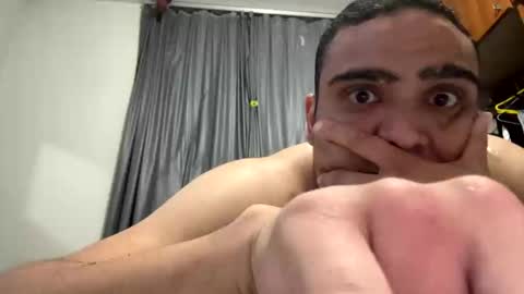 Snapshot of johnjow10 chatting on March 3, 2:15 am JOHN online show from March 3, 2:15 am