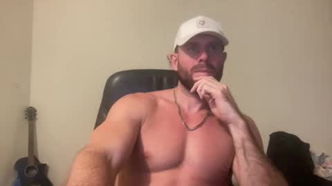 Snapshot of johnla25 chatting on October 28, 7:12 am johnla25 online show from October 28, 7:12 am
